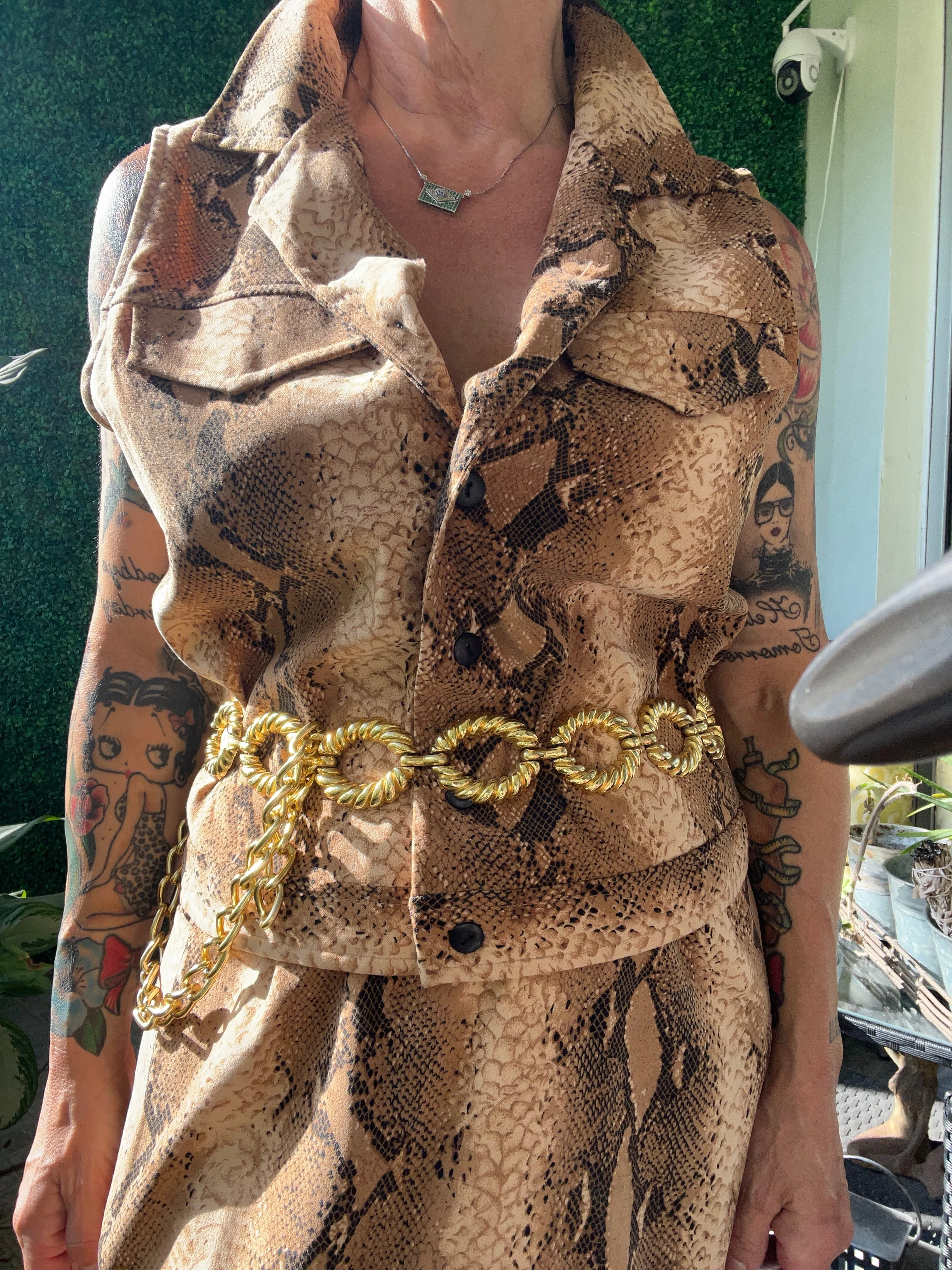 80s Kristen and Hayley snake pattern Skirt Vest suit