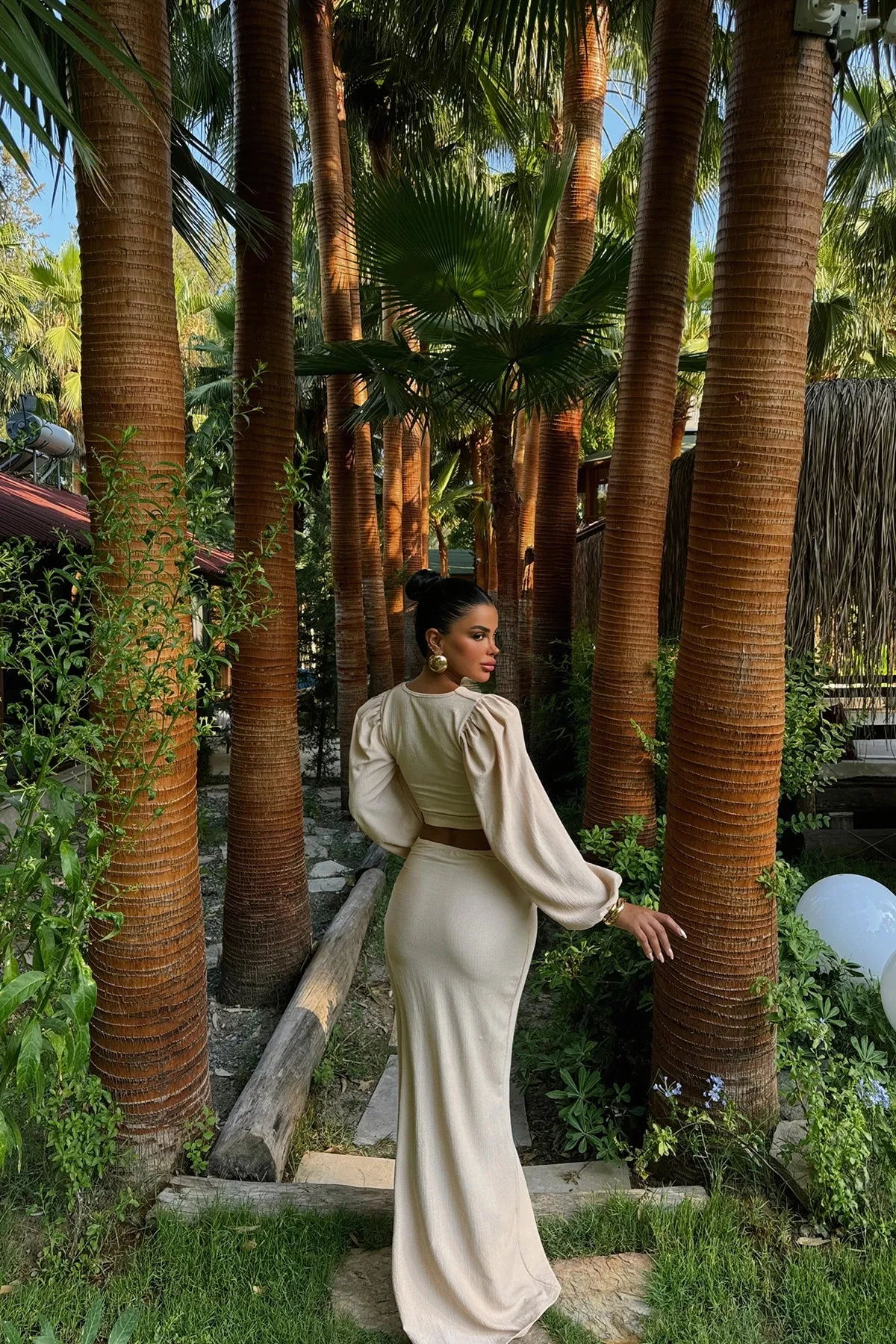 EYY Women Beige Slit Detail Skirt Suit - Alba Iulia