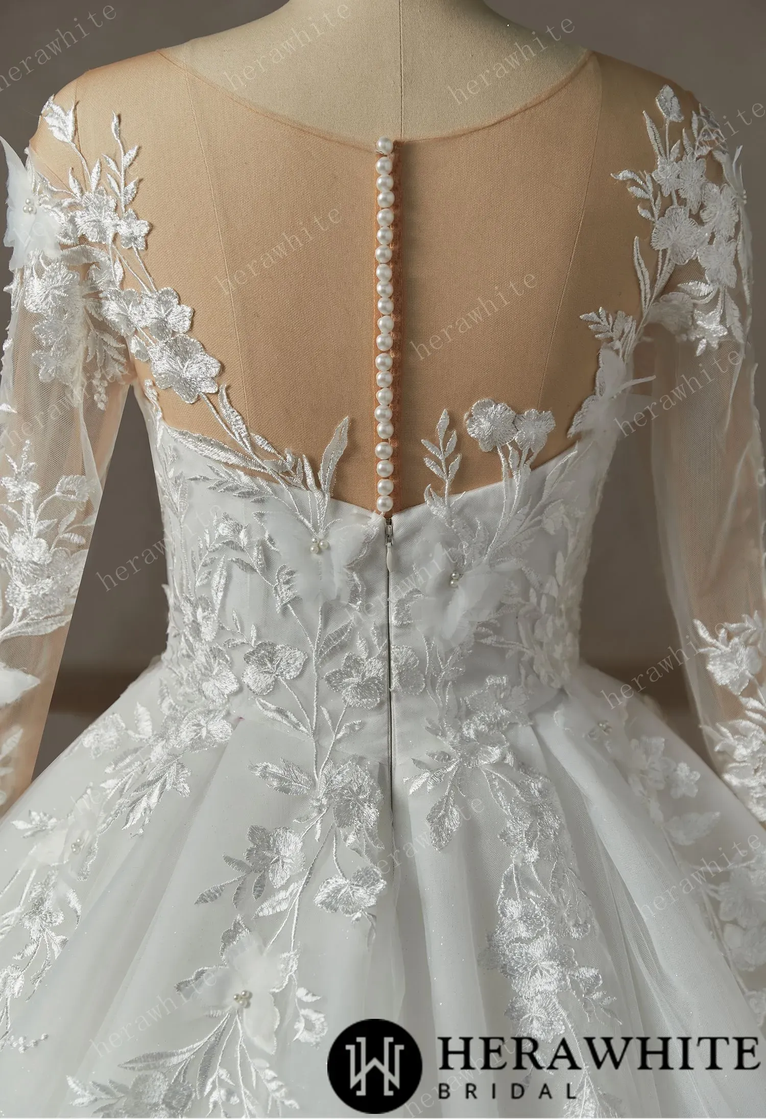 Floral Lace Wedding Dress With Long Sleeve