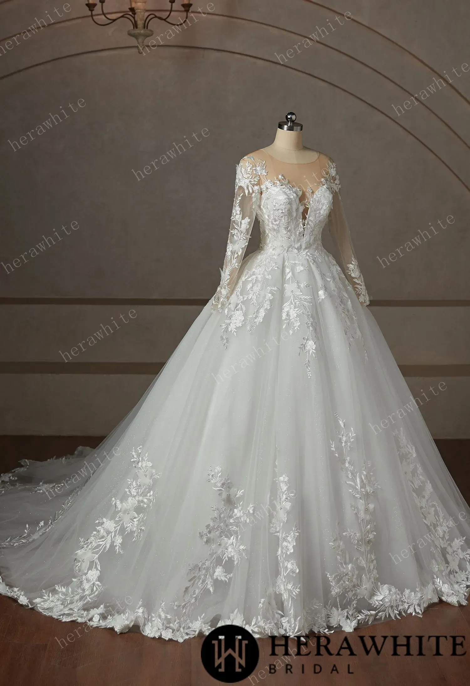 Floral Lace Wedding Dress With Long Sleeve