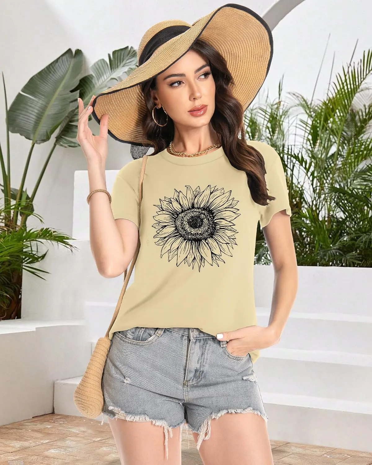 T Shirts for Women Crewneck Short Sleeve Loose Fit Casual Cute Tee Tunic Blouse