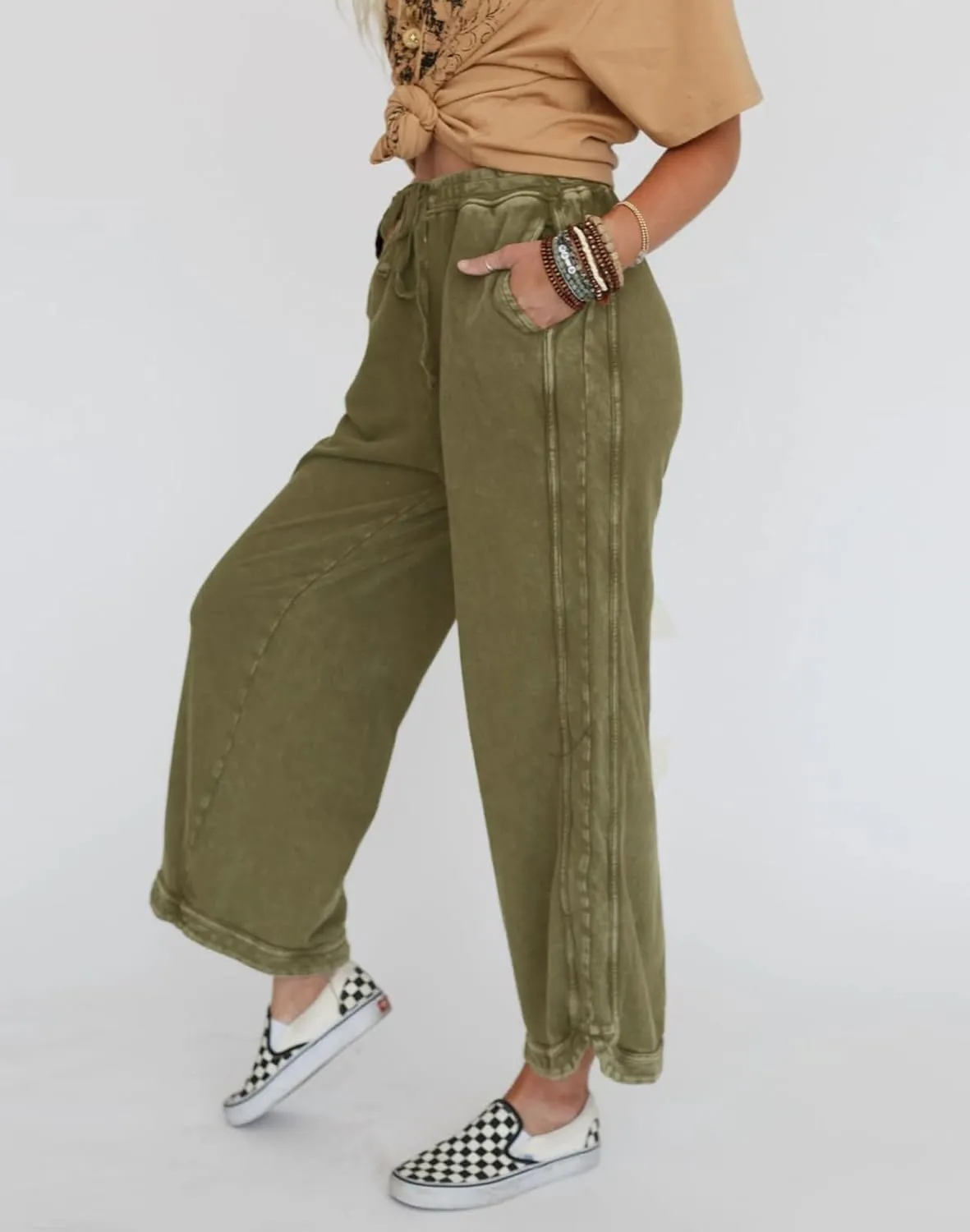 Womens Wide Leg Pants Casual High Waisted Palazzo Pants Lightweight Summer Flowy Beach Pants with Pockets